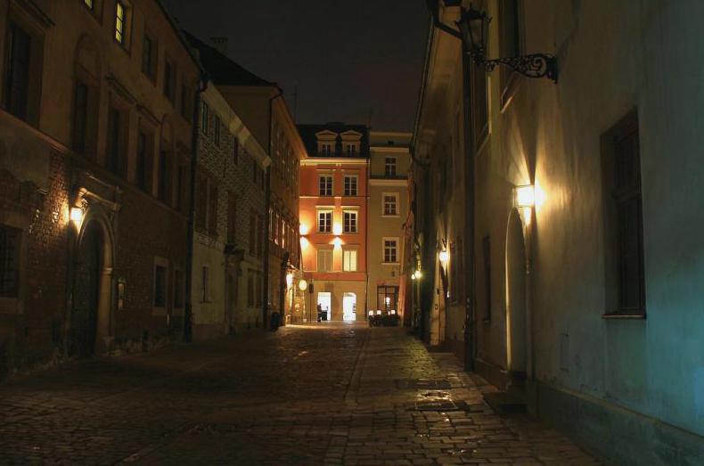 Krakow streets at night