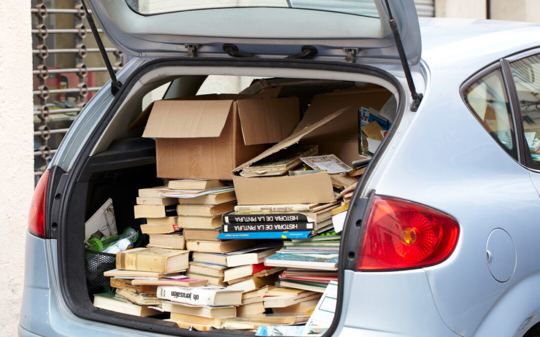 Przeprowadzka w Warszawie: jak odchudzić kartony i nie wozić zbędnych kilogramów