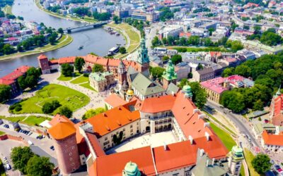 Kraków dla miłośników spacerów — trasy, dzielnice i miejsca, w których warto się zatrzymać